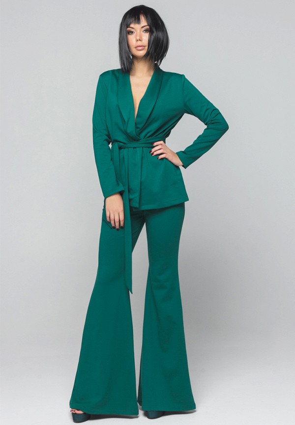 Брючный костюм женский зеленого цвета